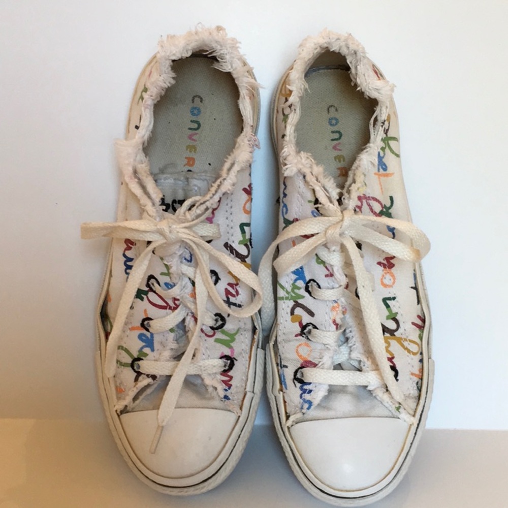 Rare Vintage Converse Chuck Taylor FrayedEdge Vin Sneakers.